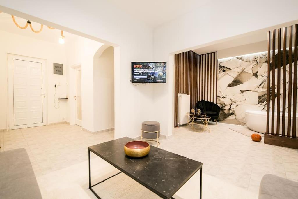 *Magnifique* New House - Full Comfort! Volos Buitenkant foto